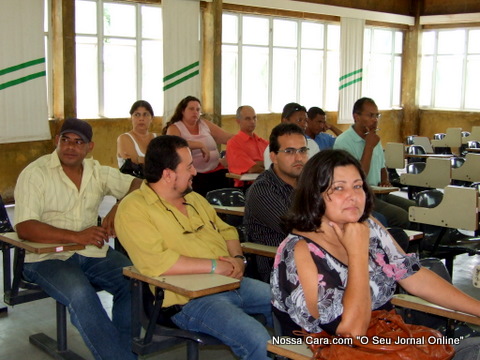 Somente tr&ecirc;s repersentantes da C&acirc;mara de Vereadores, Ruthe Contadora, Carmem L&uacute;cia e o Pastor Ben&eacute;, estavam presentes