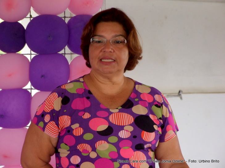 Eliane Menezes presidente do Sindicato e parceira da secret&aacute;ria de educa&ccedil;&atilde;o 