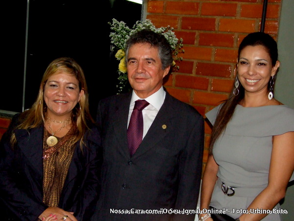 A Juiza do Trabalho Dra. Andrea Schwrtz, O Ministro Marco Aur&eacute;lio de Melo e a Dra. Michell Quadros, posam para a lente do Nossa Cara.com