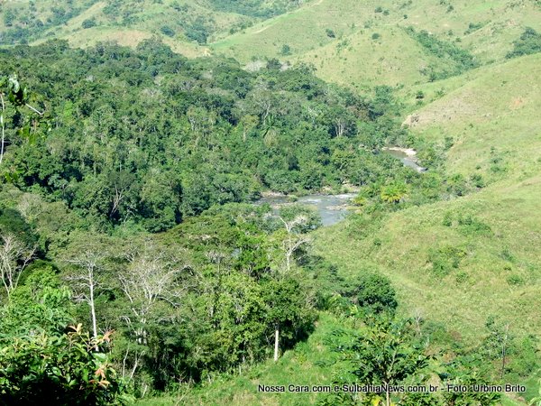 Local onde ser&aacute; constru&iacute;da a barragem toda esta natureza exuberante ser&aacute; destruida pela gan&acirc;ncia do dinheiro