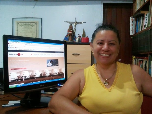 Sandra Maria Feliciano Silva � uma das 100 finalistas para viajar � Marte numa viagem sem volta. Cr�ditos: arquivo pessoal