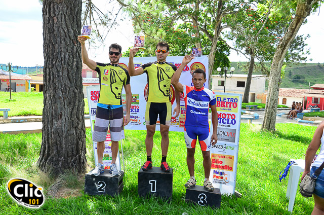 Elite: 1� Henrique Couto (Eun�polis), 2� Raone Demicheli (Araial d�Ajuda),  3� Alex Gonsalves (Teixeira de Freitas).