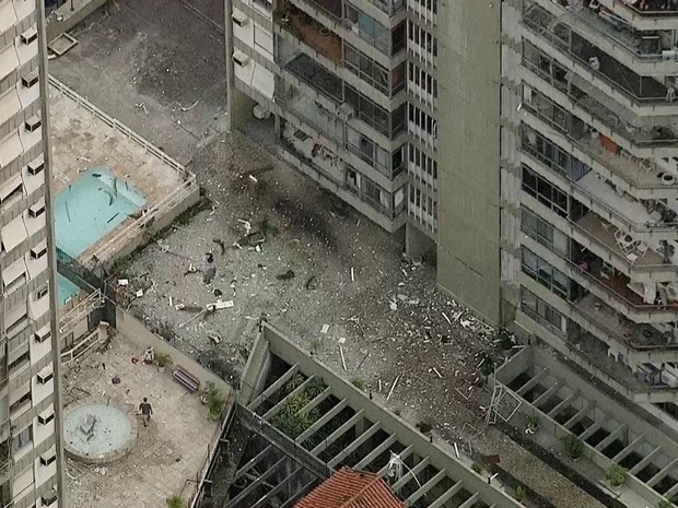 Forte explos�o foi ouvida e bombeiros foram chamados em pr�dio de S�o Conrado (Foto: Reprodu��o/TV Globo)