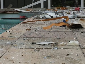 Imagem feita por moradores mostram estrago de explos�o (Foto: Arquivo Pessoal/Mariana Ruopp)