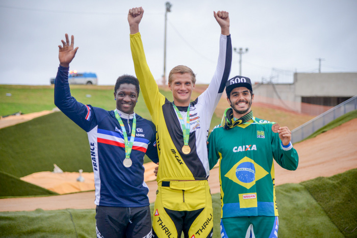 Renato Rezende no p�dio masculino - Foto: Rio 2016