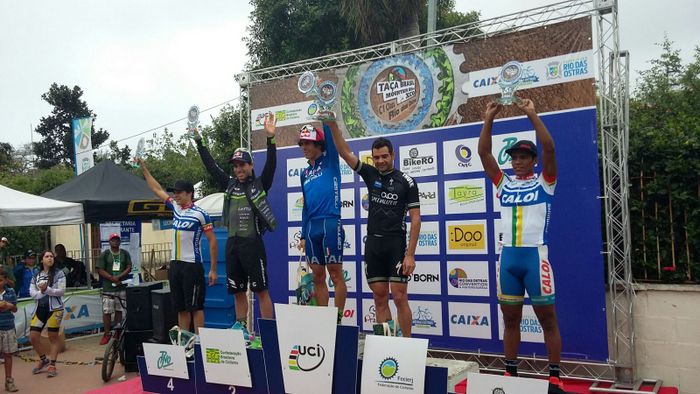 P�dio da elite masculina na Ta�a Brasil - Foto: Divulga��o
