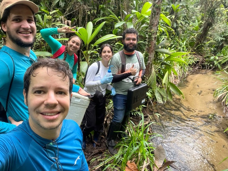 Pesquisadores da UFSB na Estação Veracel - Foto: Veracel.